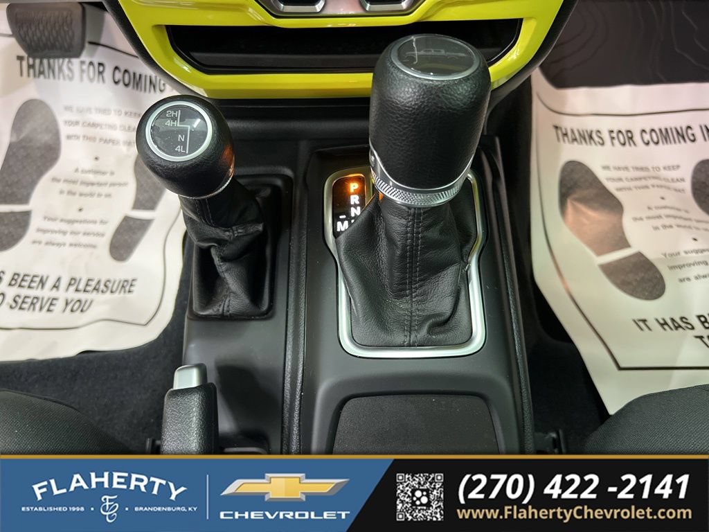 Used 2023 Jeep Gladiator Sport AWD/4WD image 30