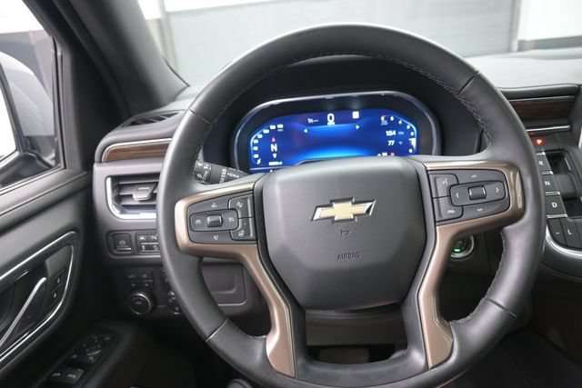 Used 2023 Chevrolet Tahoe High Country w/ Premium Package 2 AWD/4WD image 8