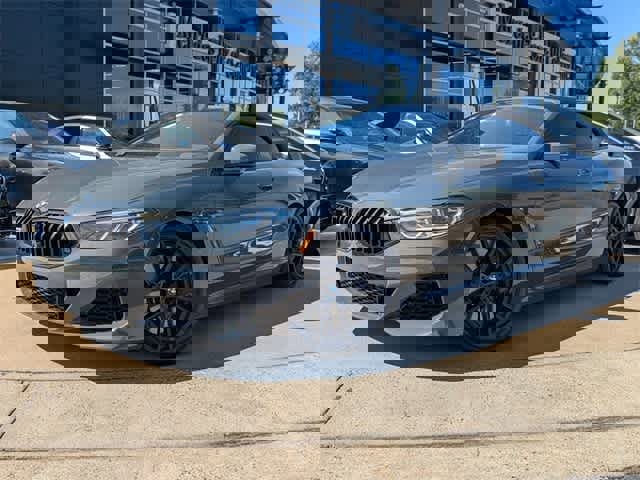 Used 2022 BMW M850i xDrive Convertible w/ Driving Assistance Package video 1