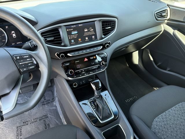 Used 2018 Hyundai Ioniq Blue FWD image 29