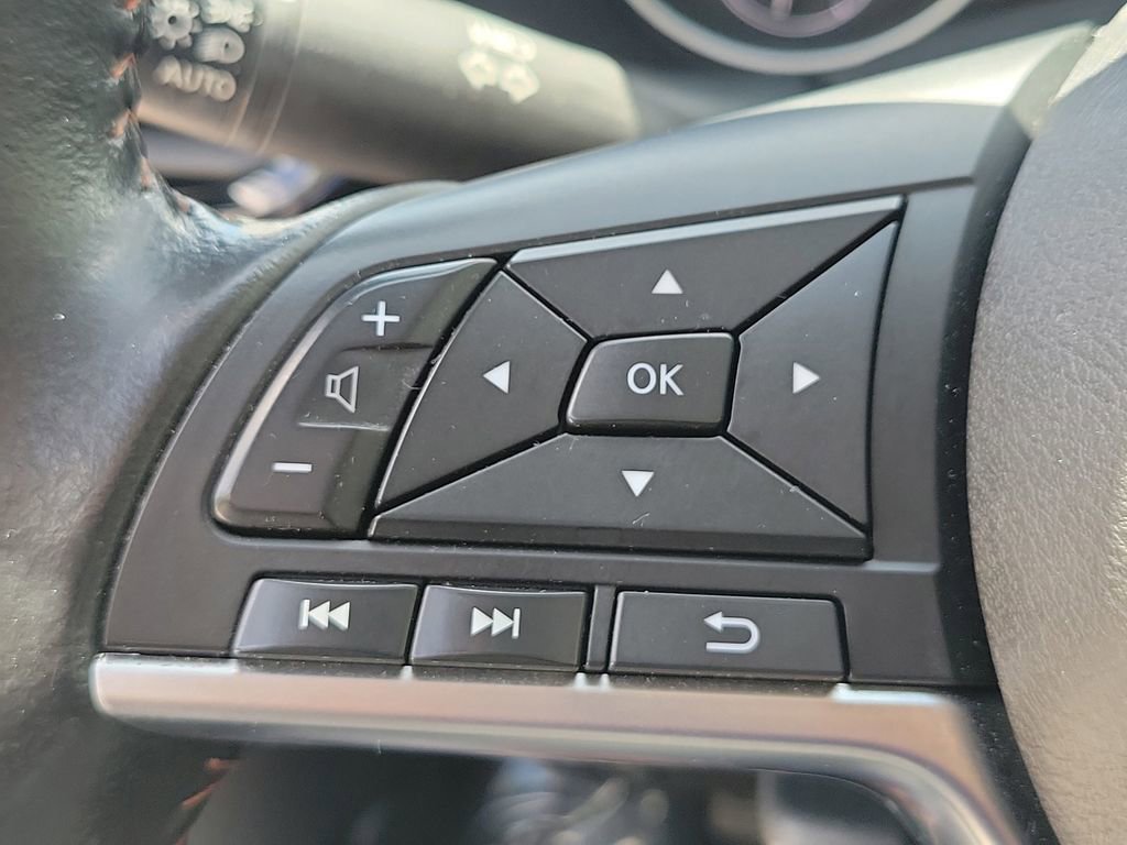 Certified 2024 Nissan Sentra SR FWD image 26