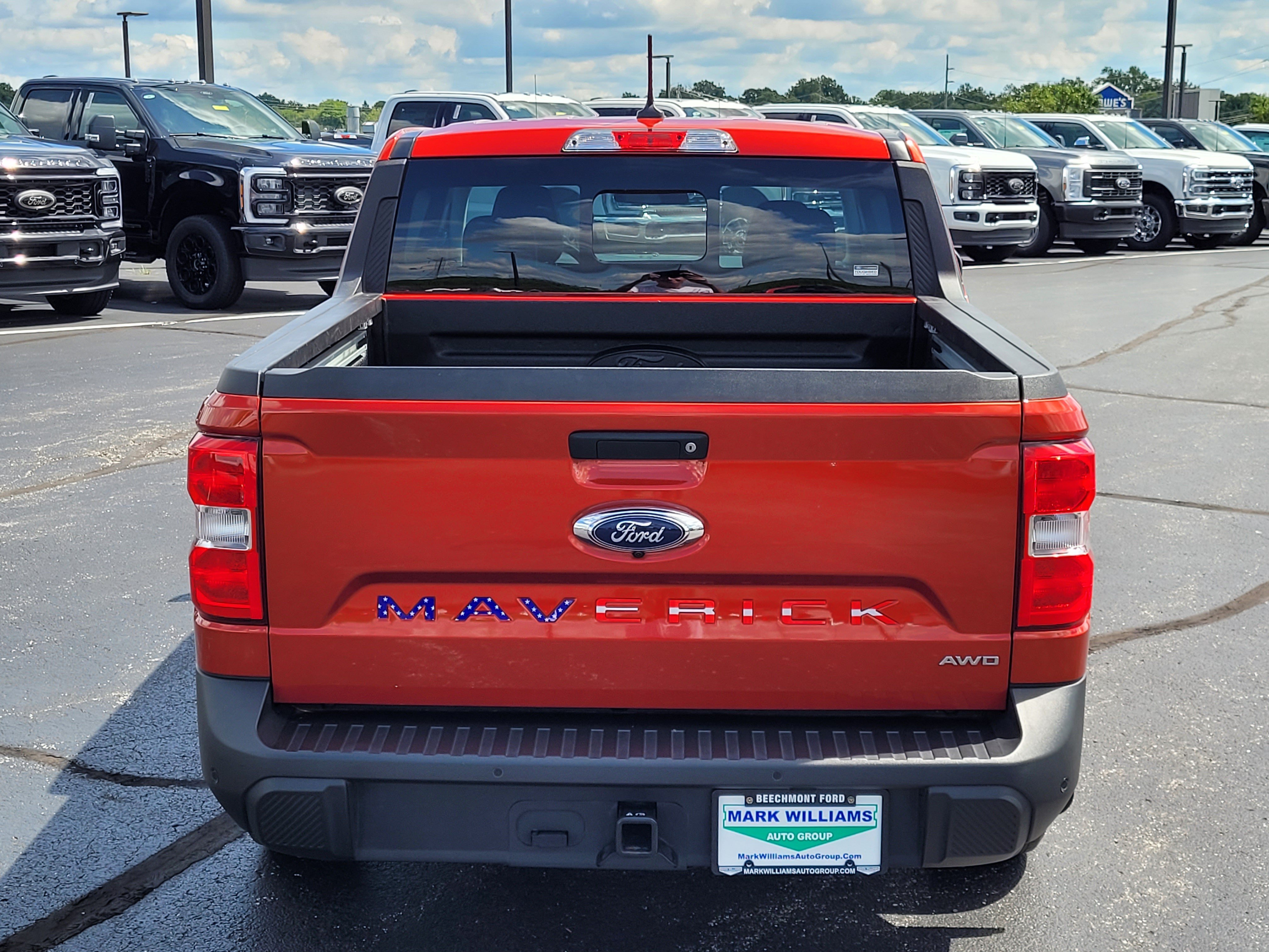 Used 2024 Ford Maverick Lariat AWD/4WD image 4