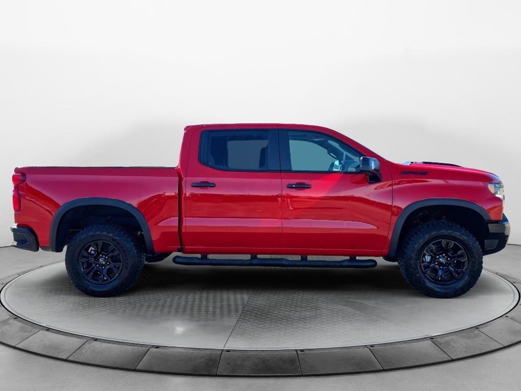 New 2026 Chevrolet Silverado 1500 ZR2 w/ LPO, Dark Essentials Package AWD/4WD image 6