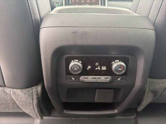 New 2026 GMC Acadia Denali w/ Super Cruise Package image 37