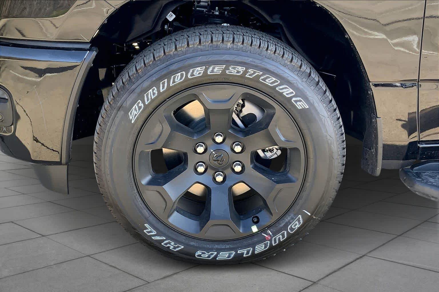 New 2026 RAM 1500 Express image 11