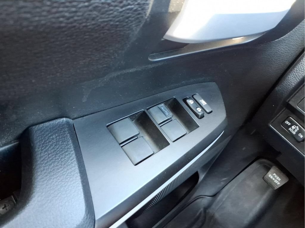 Used 2019 Toyota Tundra SR5 AWD/4WD image 25