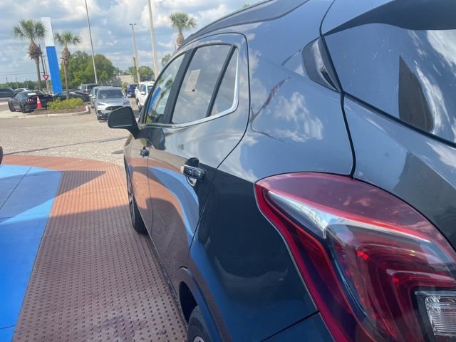 Used 2018 Buick Encore Preferred image 8