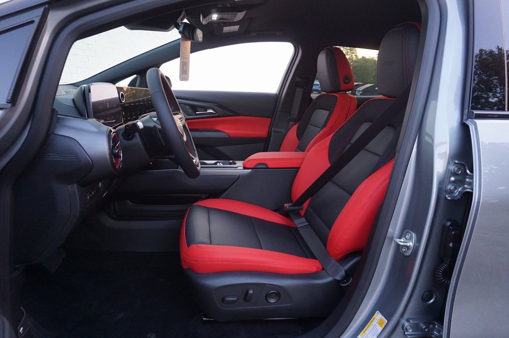 New 2026 Chevrolet Equinox EV RS image 10