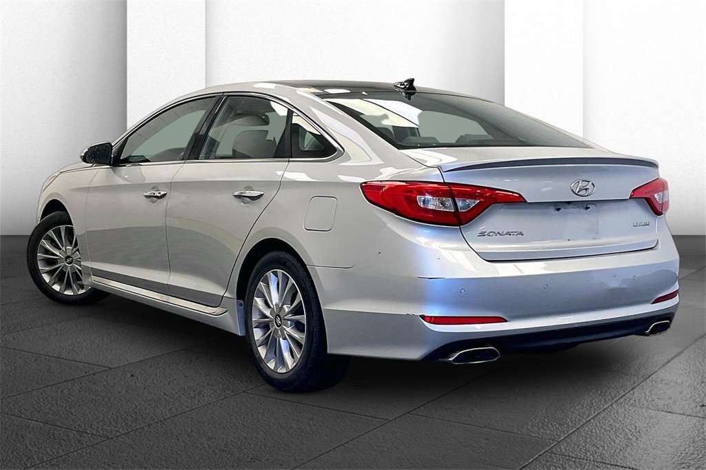 Used 2015 Hyundai Sonata Limited w/ Option Group 06 image 8