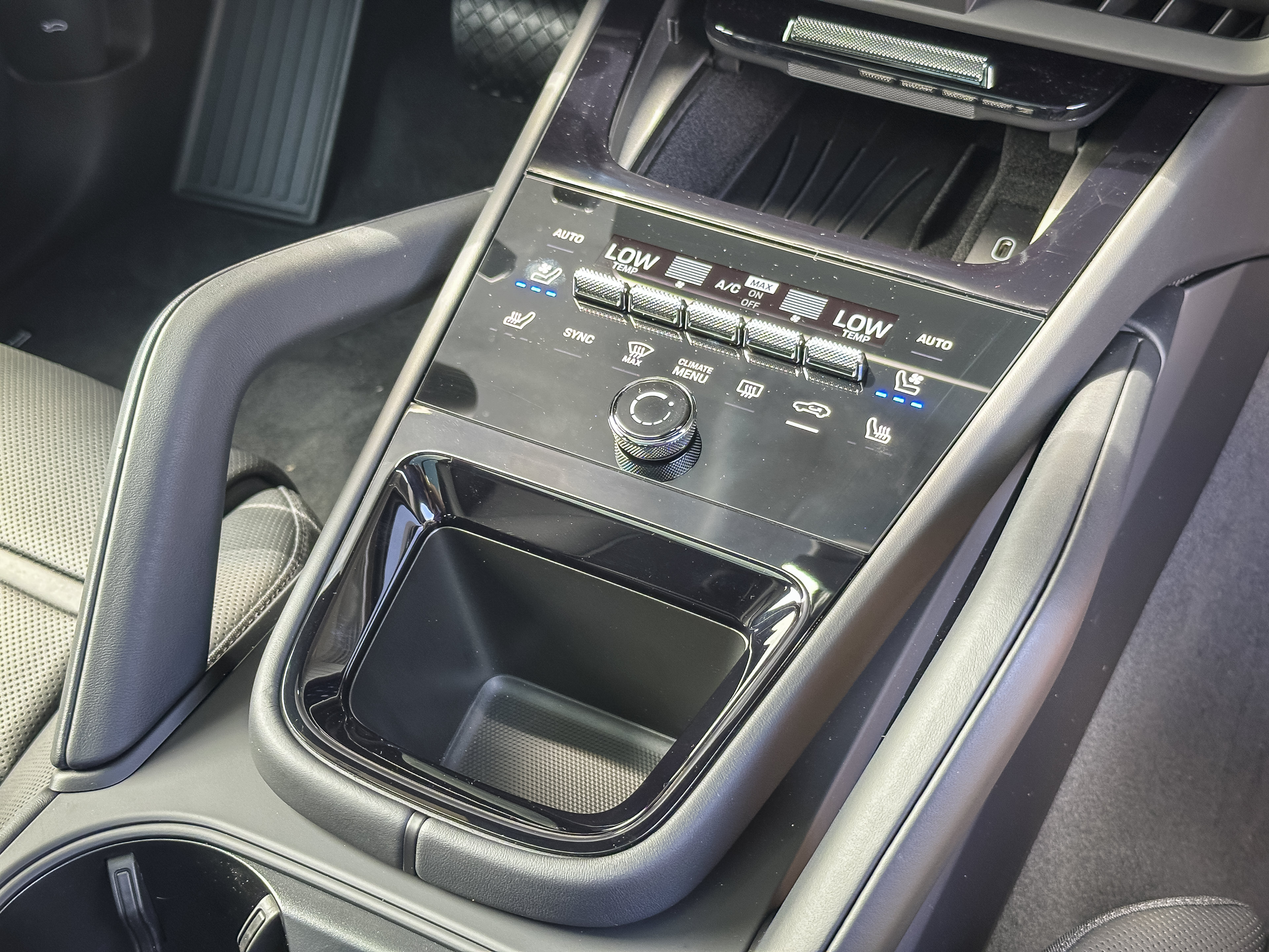 New 2026 Porsche Cayenne AWD/4WD image 20