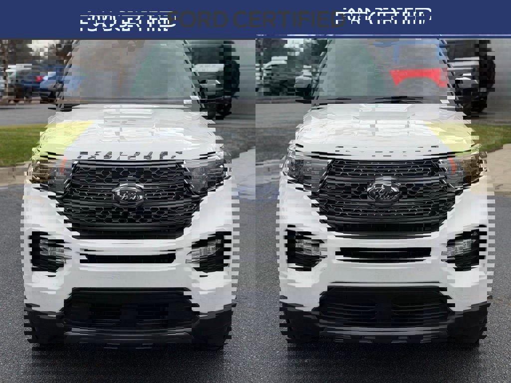 Certified 2023 Ford Explorer XLT w/ Equipment Group 202A image 3