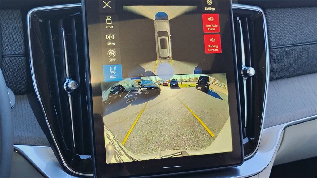 New 2026 Volvo XC90 B6 Ultra image 22