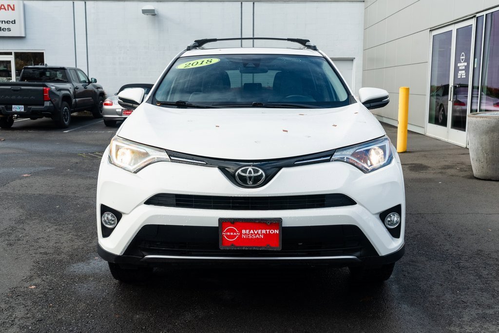 Used 2018 Toyota RAV4 XLE image 2