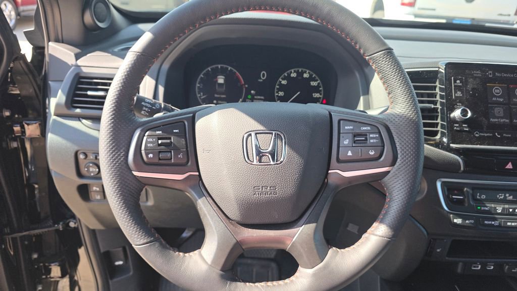 Used 2025 Honda Ridgeline TrailSport image 12