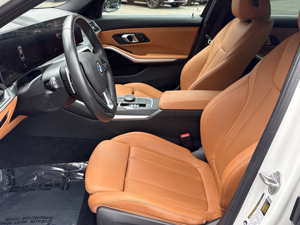 Used 2024 BMW 330i Sedan w/ Convenience Package RWD image 19