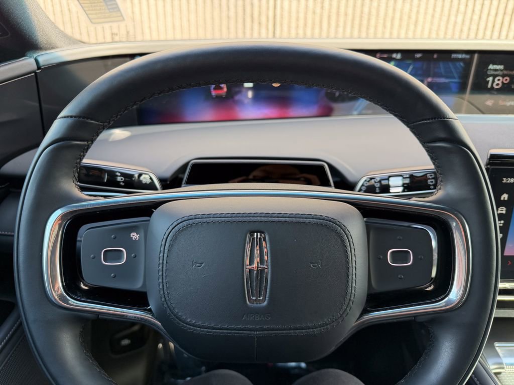 Used 2024 Lincoln Nautilus Reserve w/ Jet Appearance Package (87T) image 34