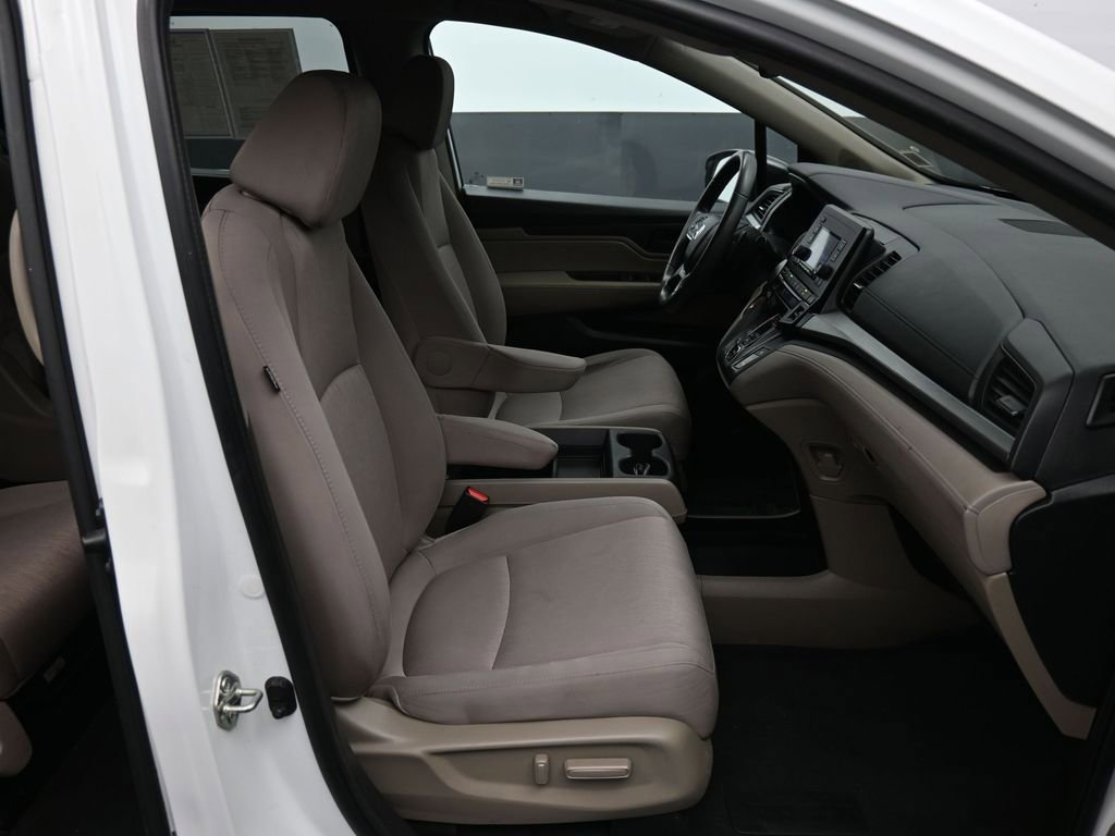 Certified 2020 Honda Odyssey LX image 38