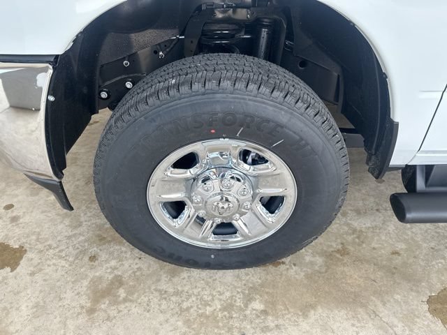 New 2024 RAM 2500 Tradesman w/ Chrome Appearance Group AWD/4WD image 12