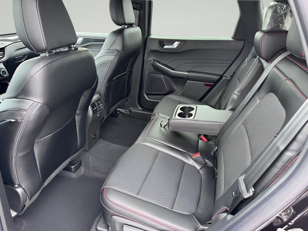 New 2026 Ford Escape ST-Line FWD image 30