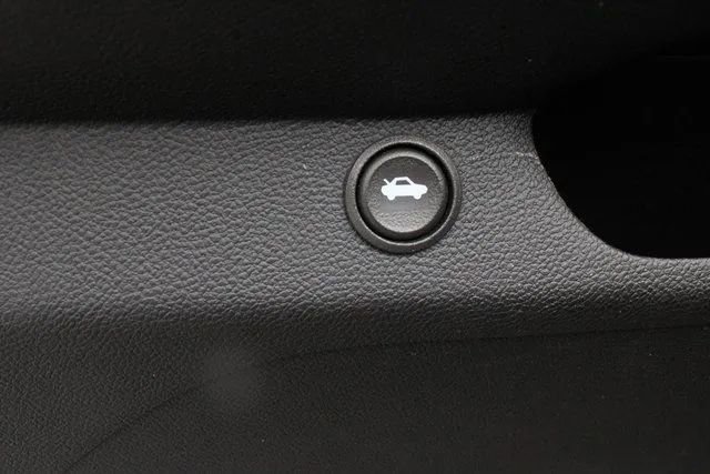 Used 2011 Chevrolet Camaro SS w/ RS Package image 45