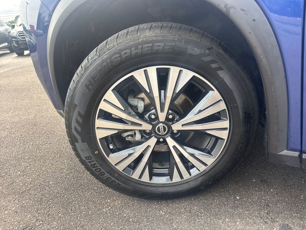 Used 2021 Nissan Rogue SV AWD/4WD image 28