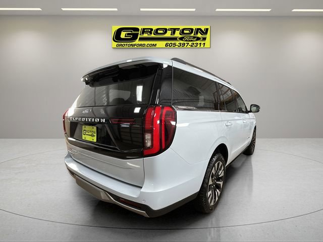 New 2026 Ford Expedition Platinum w/ Driver's Package image 4