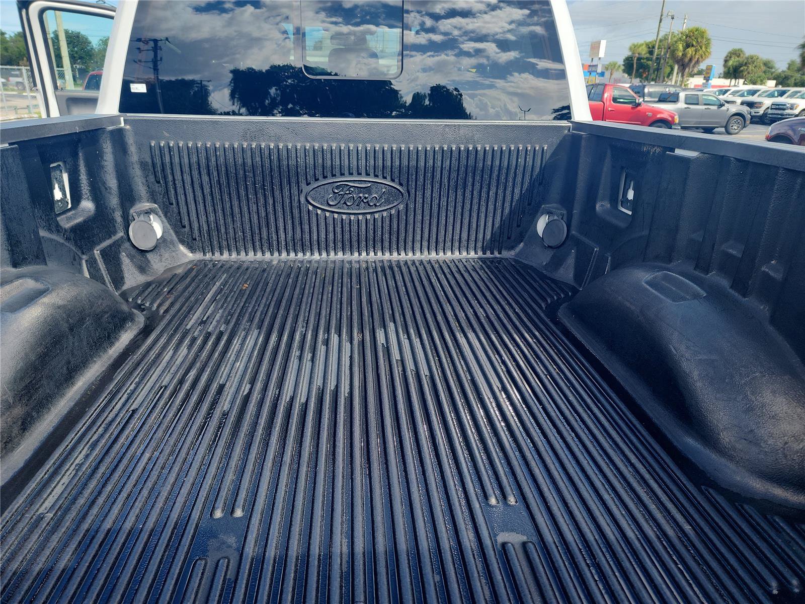Used 2017 Ford F250 Lariat w/ Lariat Ultimate Package AWD/4WD image 22