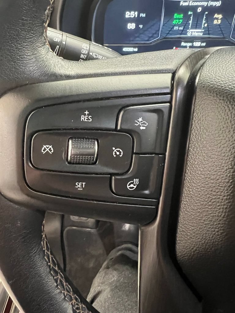 Used 2023 GMC Yukon AT4 AWD/4WD image 19