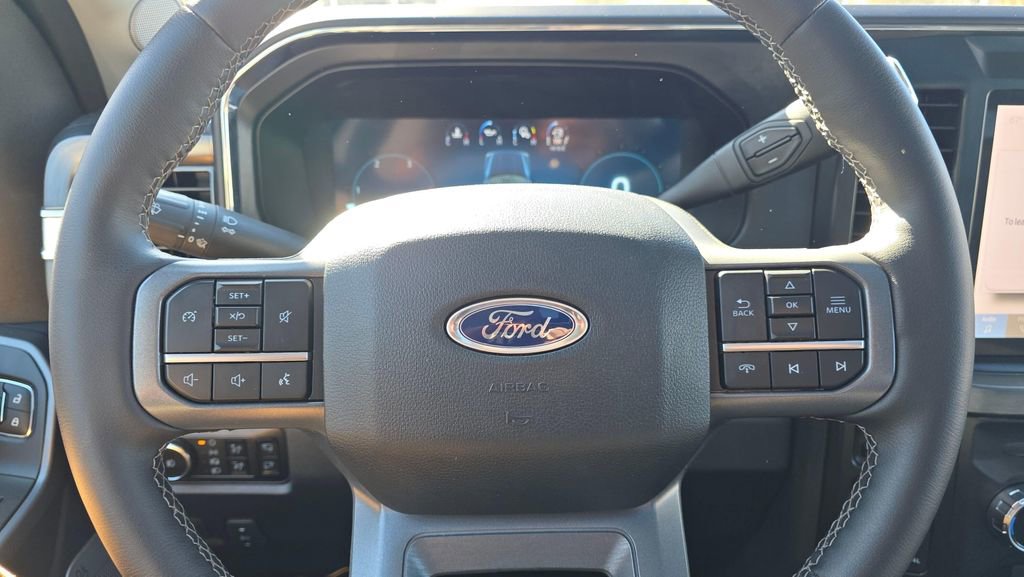 Used 2025 Ford F350 Lariat w/ Camper Package AWD/4WD image 28