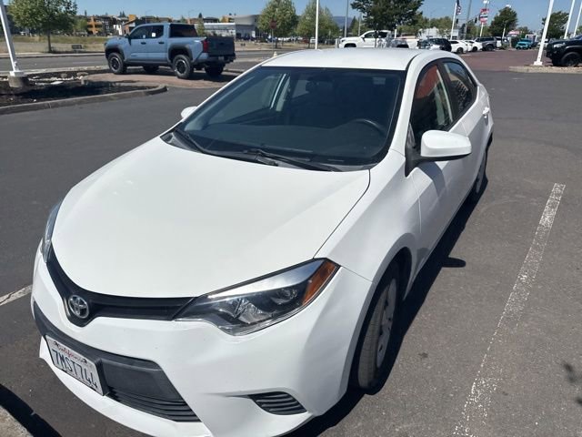 Used 2015 Toyota Corolla L FWD image 3