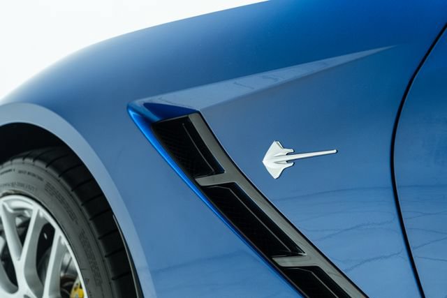 Used 2014 Chevrolet Corvette Stingray Coupe RWD image 21