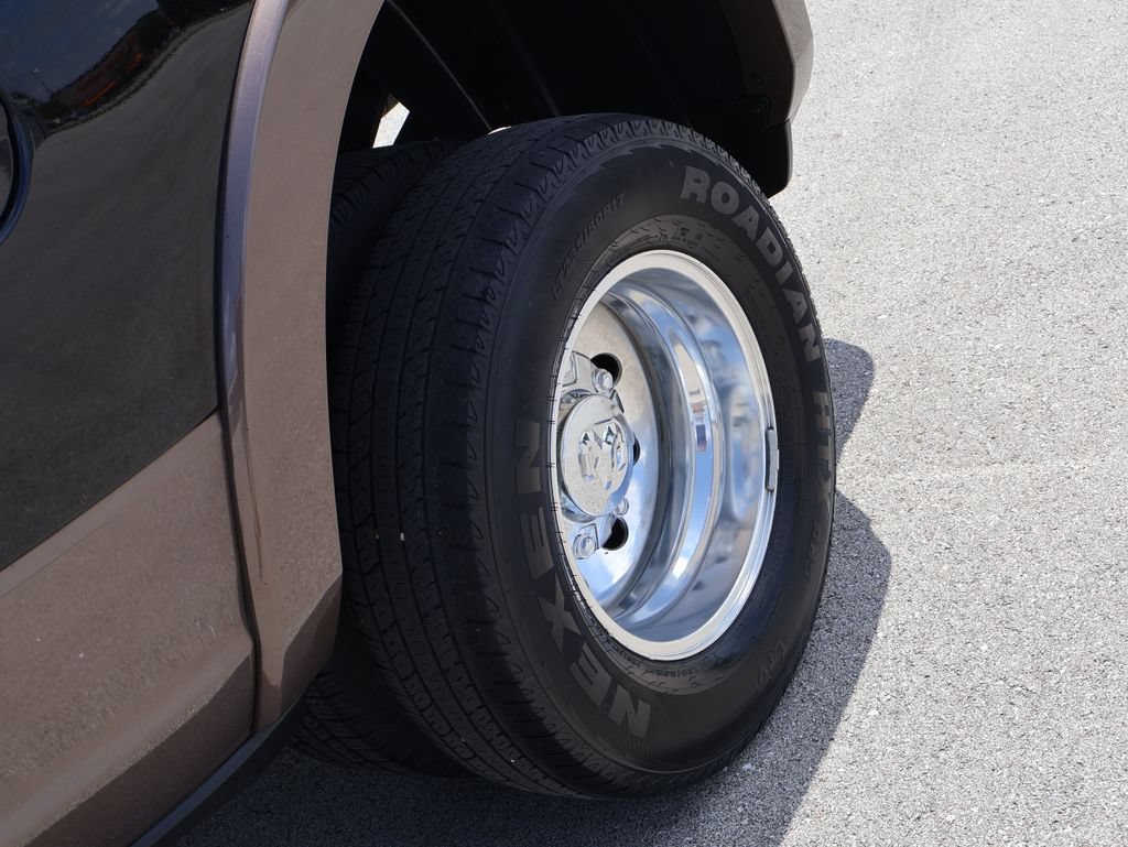 Used 2022 RAM 3500 Limited AWD/4WD image 44