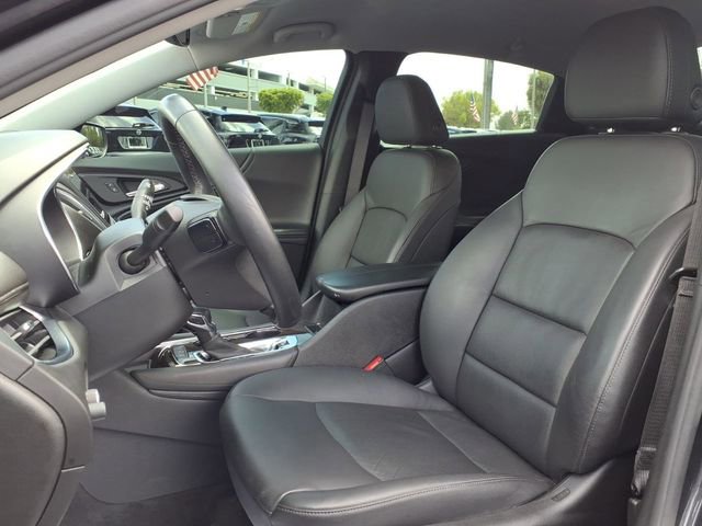 Used 2023 Chevrolet Malibu LT FWD image 5