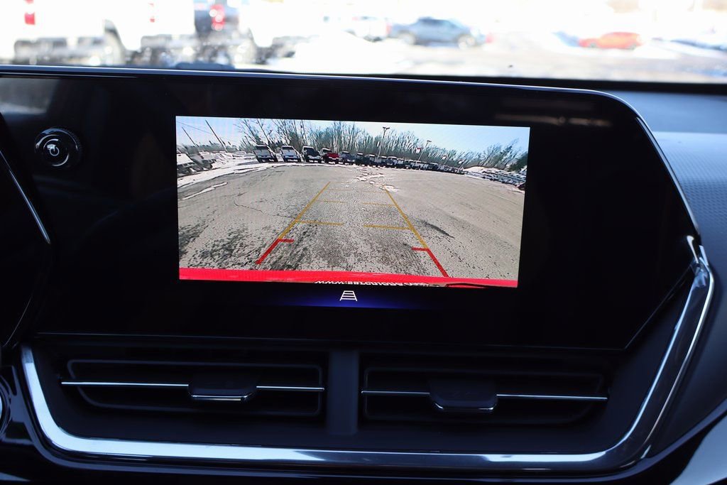 New 2026 Chevrolet Trax RS image 12