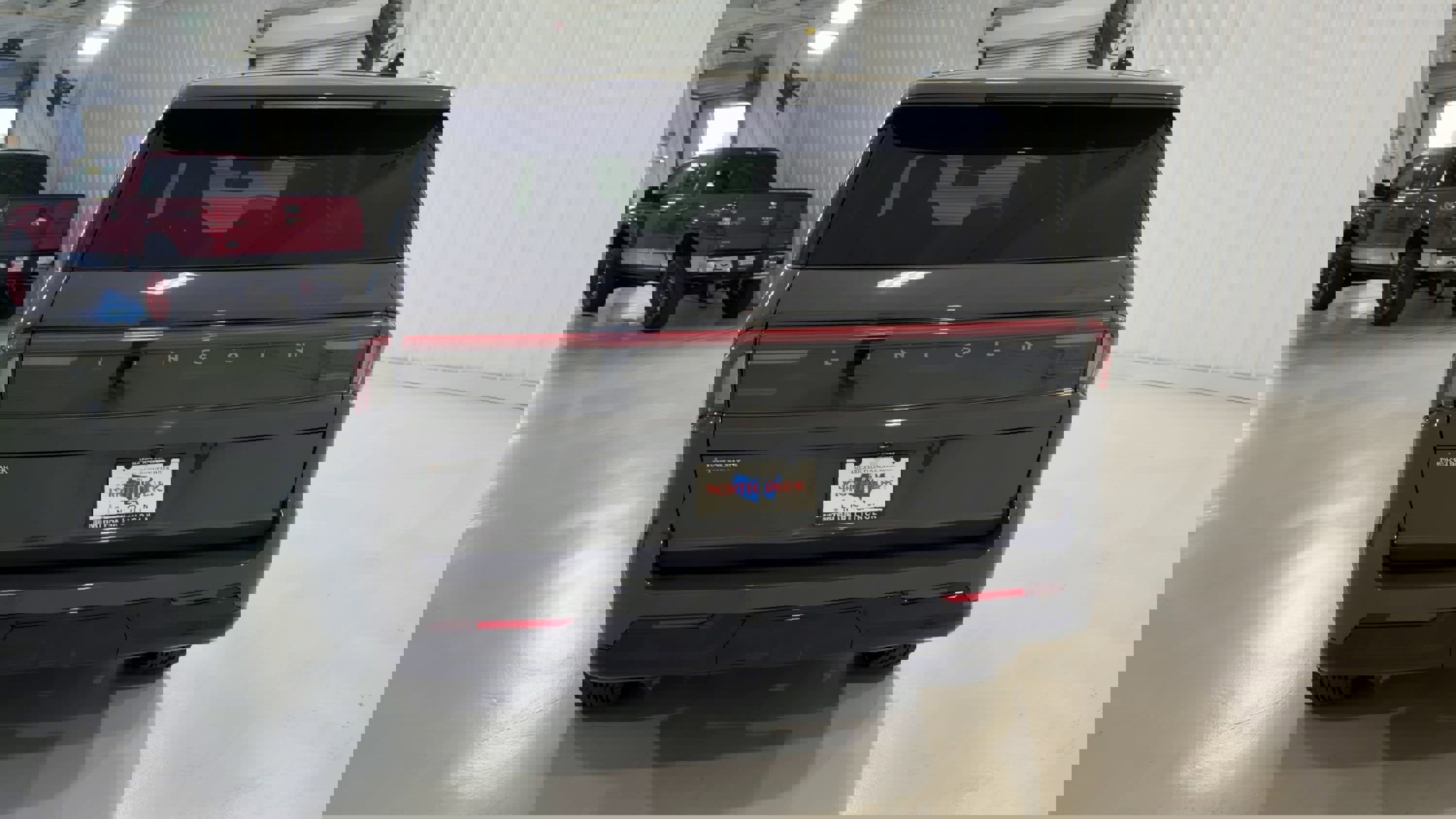 New 2026 Lincoln Navigator Black Label image 8