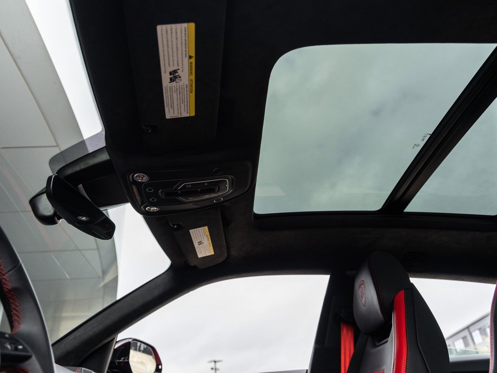 Used 2024 Lamborghini Urus S image 26