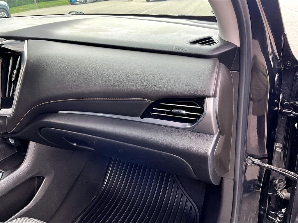Used 2020 Chevrolet Traverse LT AWD/4WD image 13