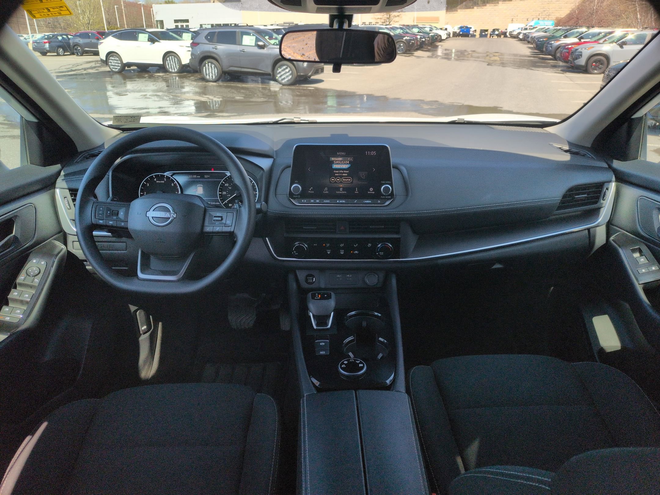 Used 2025 Nissan Rogue S image 9