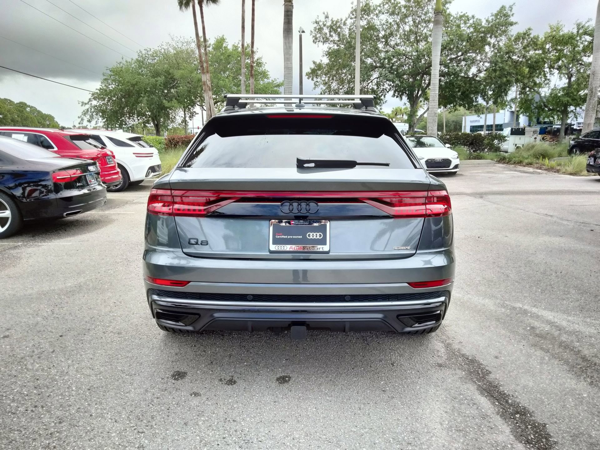 Used 2023 Audi Q8 Prestige w/ Prestige Package image 5