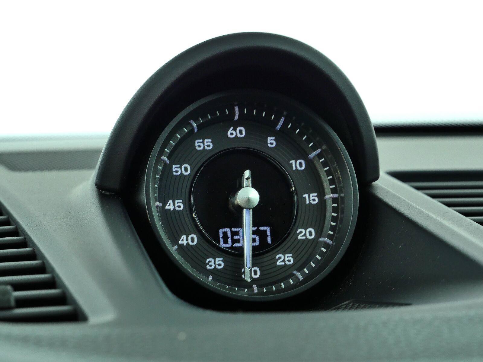 Certified 2023 Porsche 911 Carrera RWD image 14
