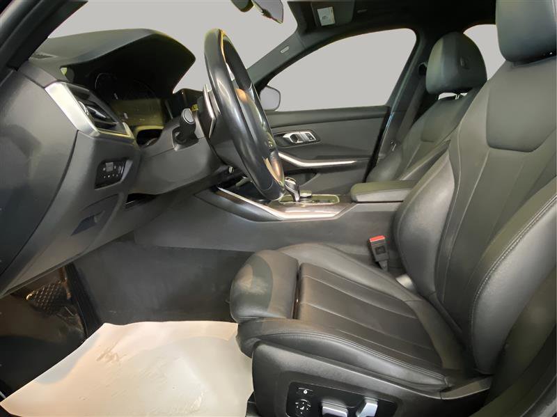Used 2020 BMW 330i xDrive Sedan w/ Convenience Package image 10