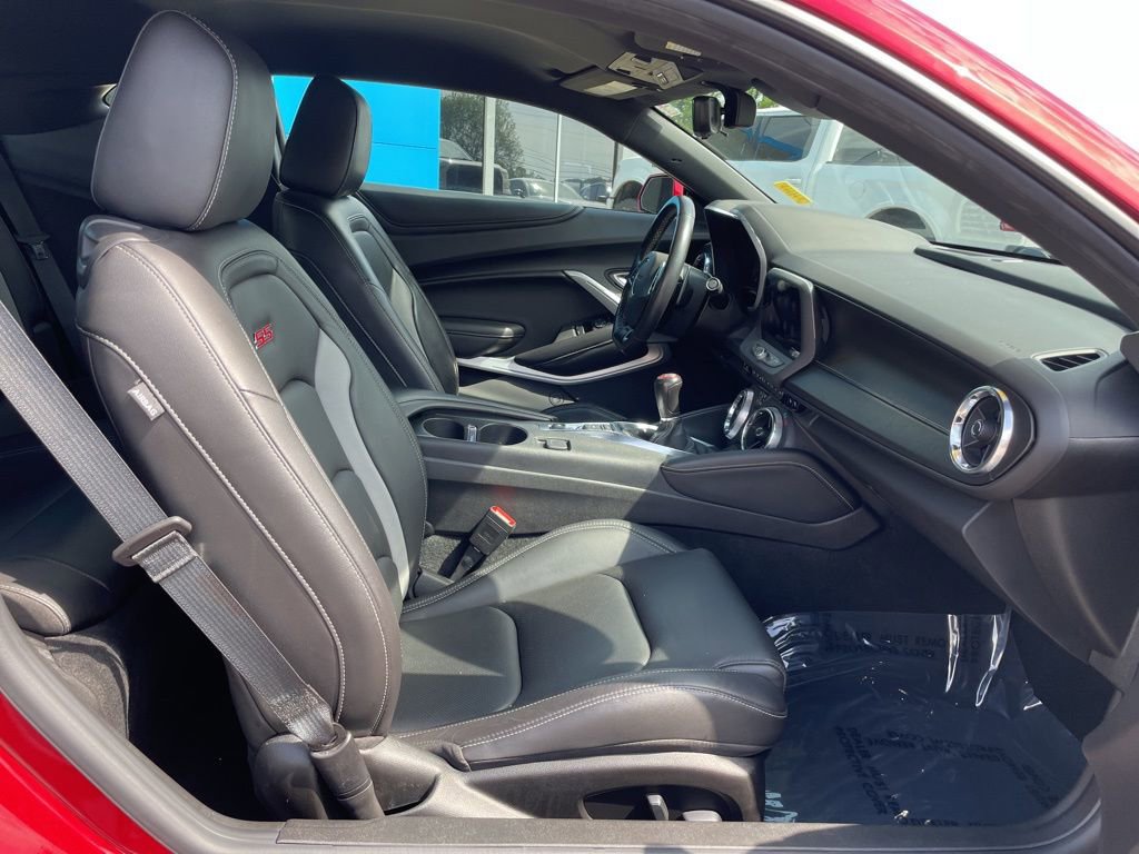 Used 2021 Chevrolet Camaro SS RWD image 24