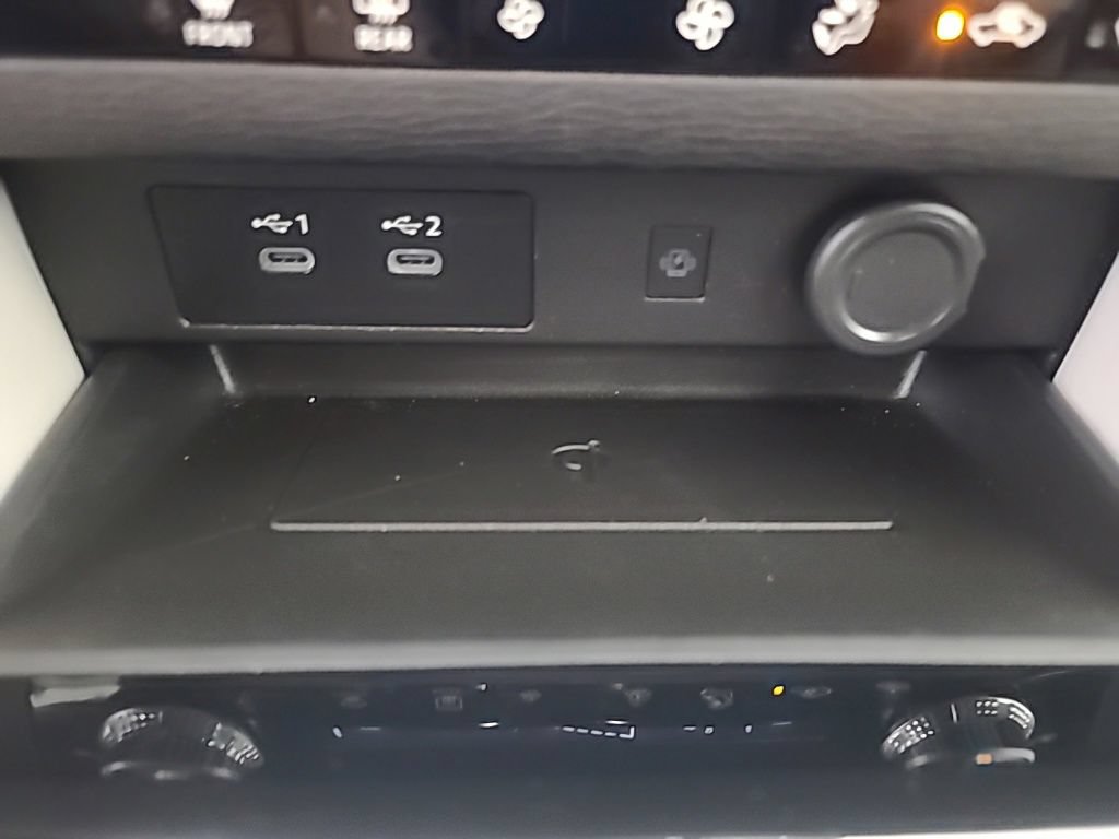 Used 2025 Mitsubishi Outlander SE AWD/4WD image 36