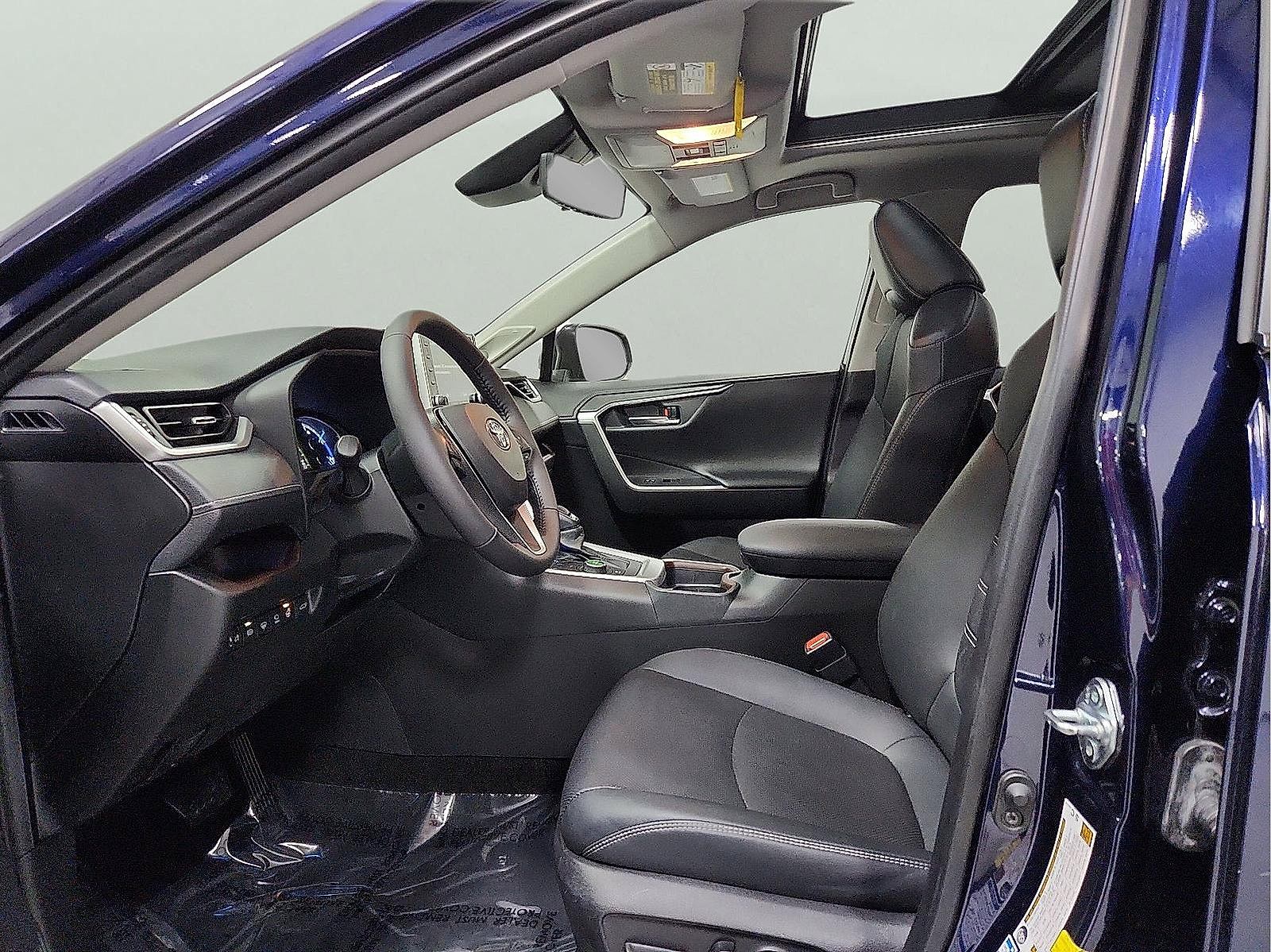 Certified 2021 Toyota RAV4 Limited AWD/4WD image 15