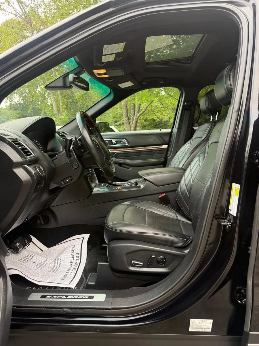 Used 2016 Ford Explorer Platinum AWD/4WD image 10