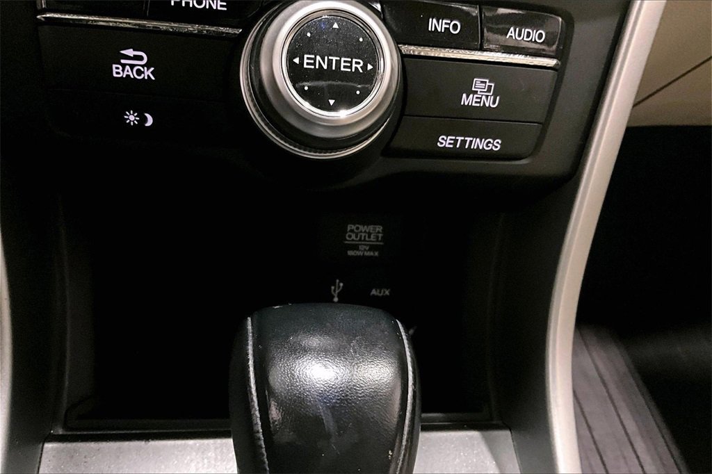 Used 2014 Honda Accord Touring image 16