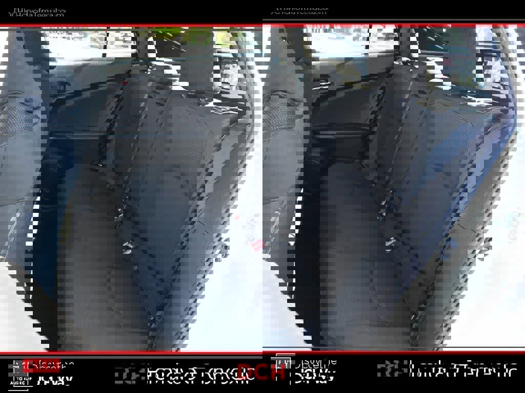 Used 2022 Toyota Prius L Eco image 19