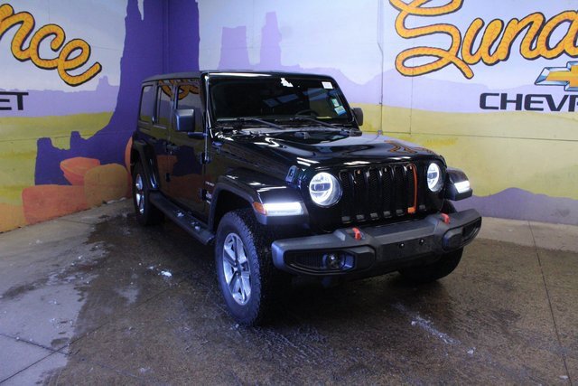 Used 2018 Jeep Wrangler Unlimited Sahara w/ Uconnect 4C Nav & Sound Group image 2