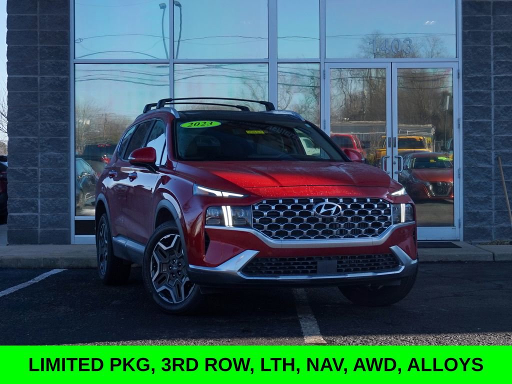 Used 2023 Hyundai Santa Fe Limited image 1