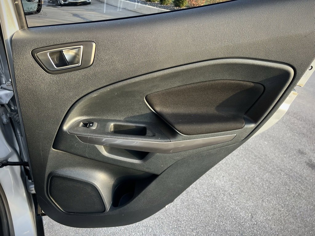 Used 2019 Ford EcoSport SE image 30